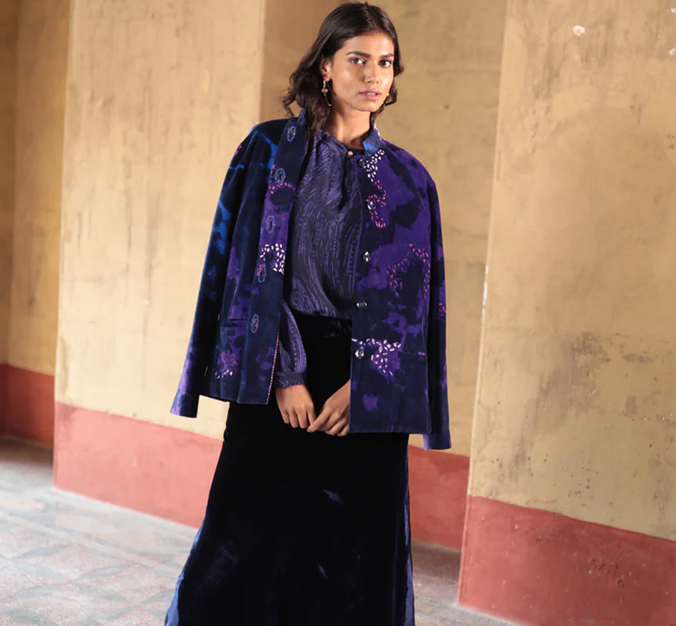 Coats, Jackets & Overlays