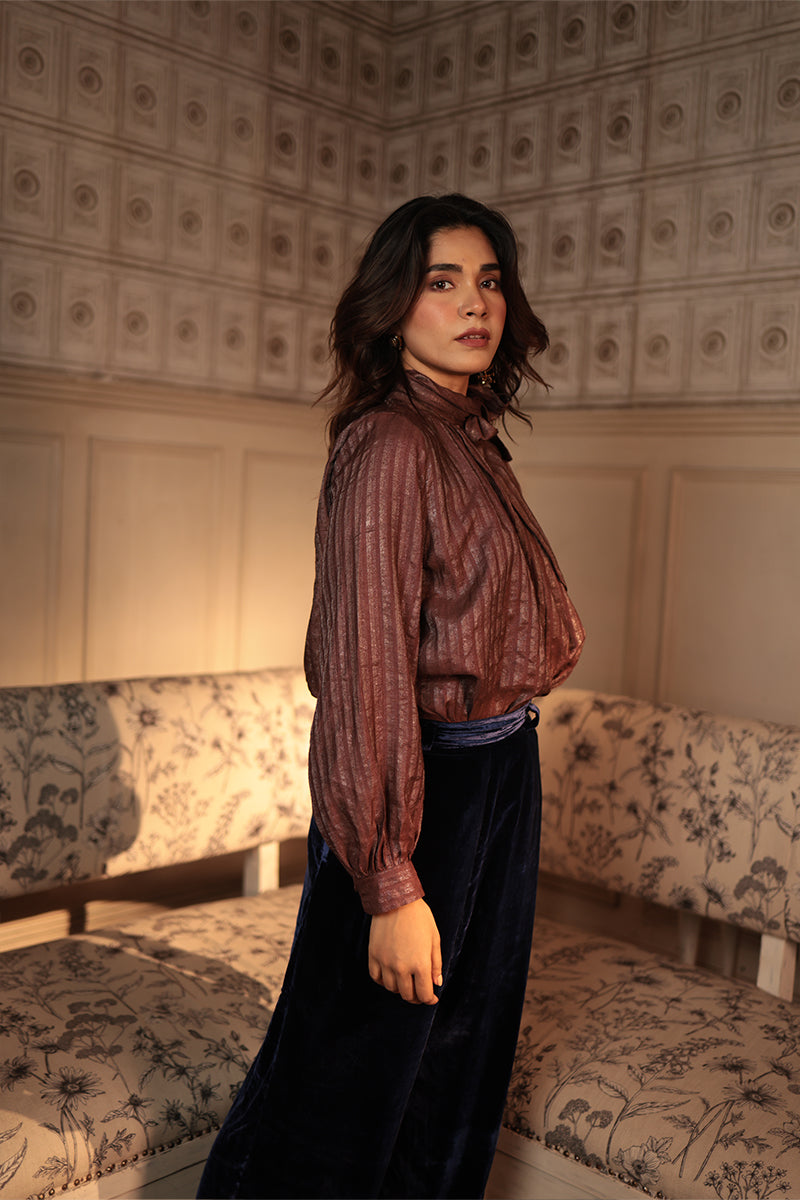 TIE BLOUSE SILK ON HAND-WOVEN FABRICS