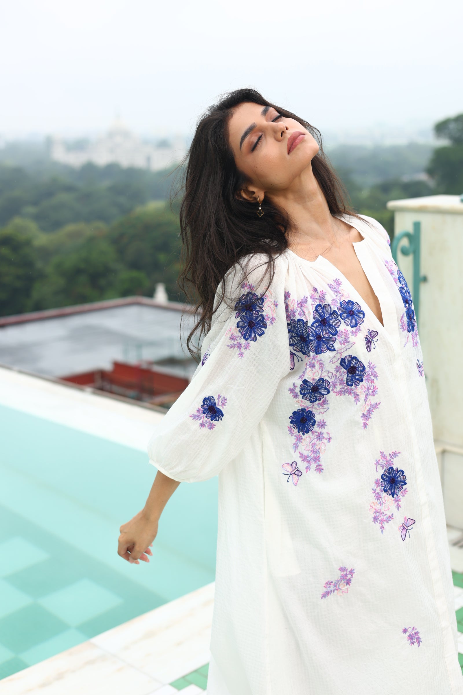 BOHO SHIRT DRESS MARIE LILY EMBROIDERED IN COTTON SILK (WHITE)