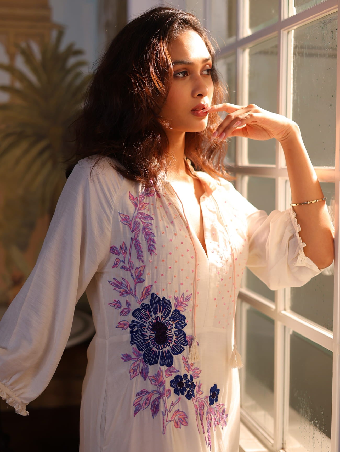 VEENA DRESS WITH GLOBE LILY EMBROIDERY