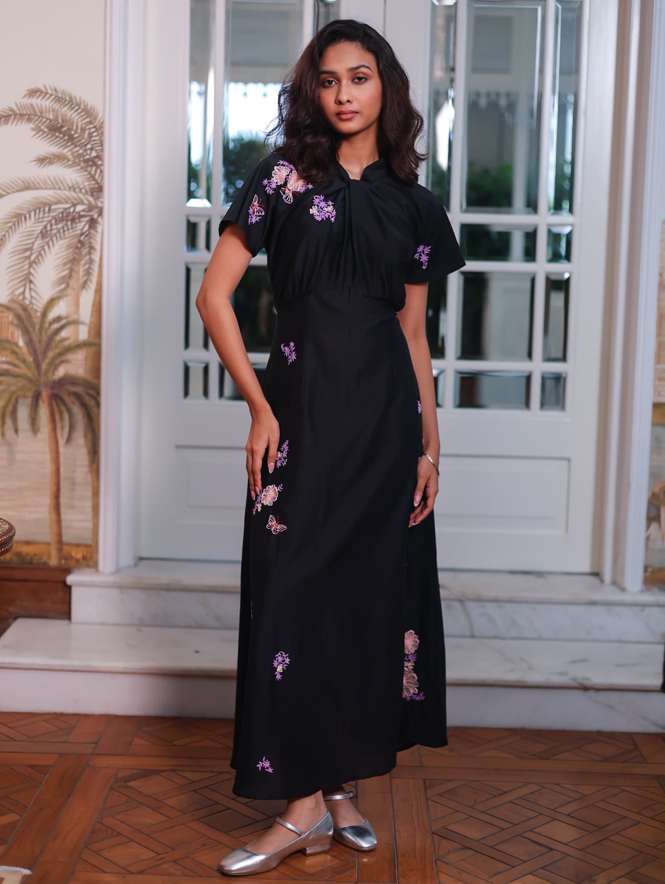 DEVI DRESS SNOW LILY EMBROIDERY