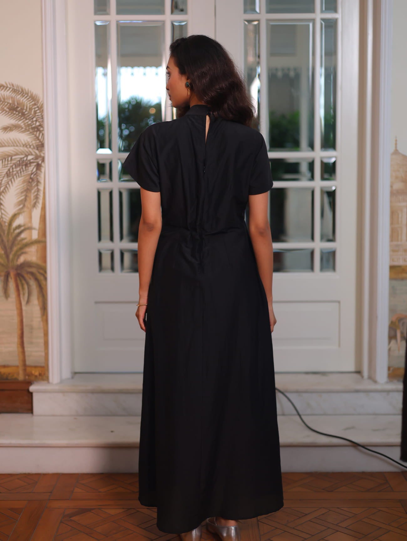 DEVI DRESS SNOW LILY EMBROIDERY