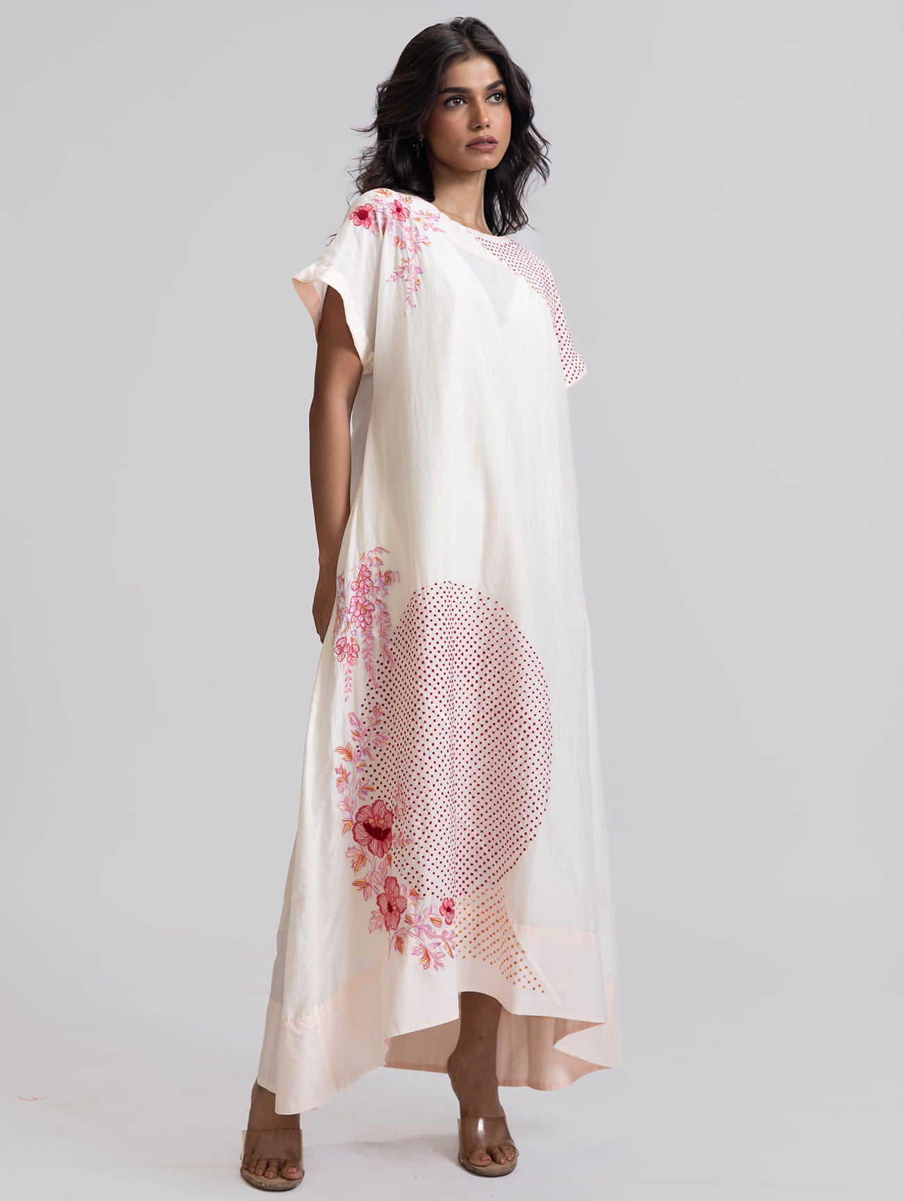 AKIRA DRESS GLOBE LILY EMBROIDERY