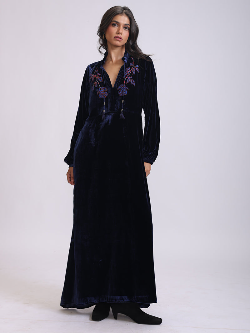 VEENA LONG DRESS WITH GLOWING ROSE EMBROIDERY