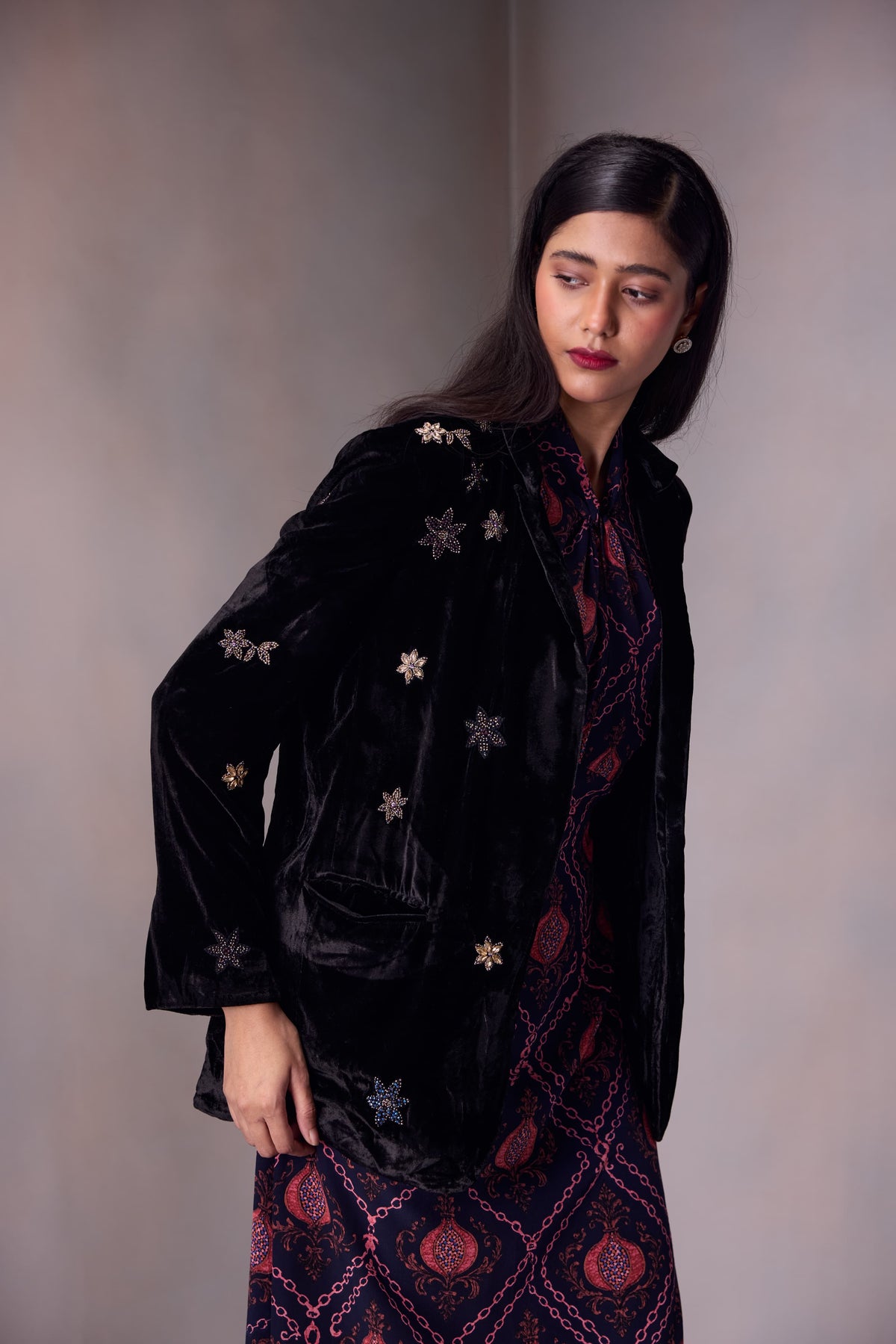 Jasmine Blazer With Allover Brooches Embroidered