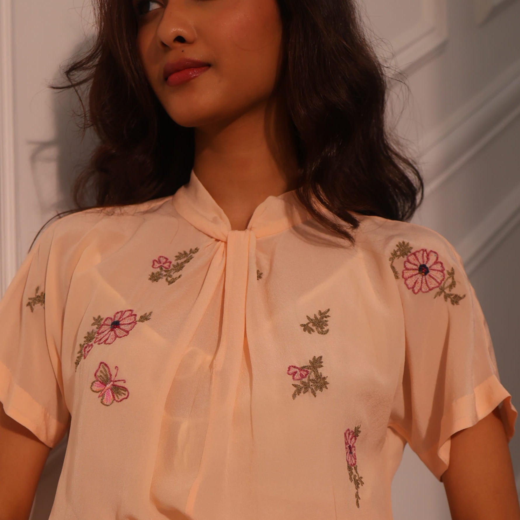 DEVI BLOUSE WITH LILY FLOWER EMBROIDERY