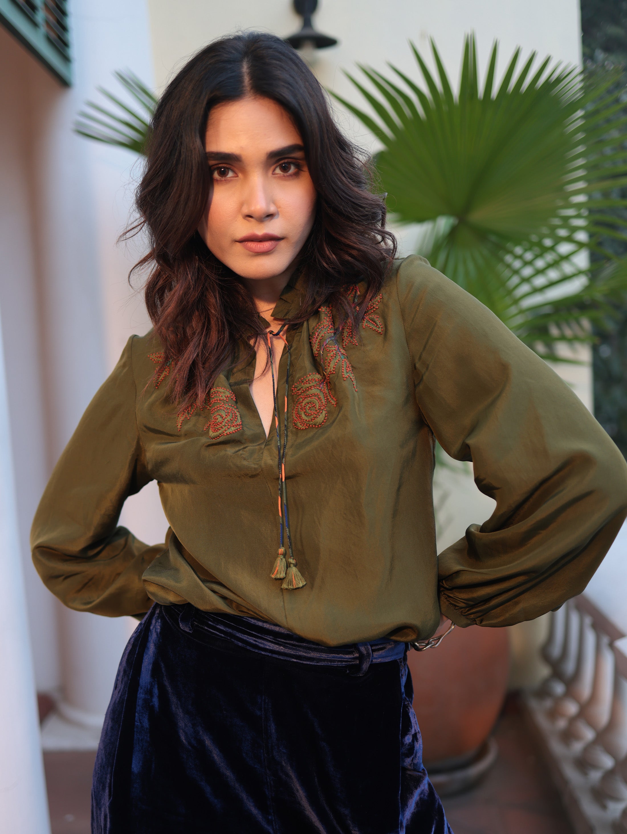 SILVIA BLOUSE WITH GLOW ROSE EMB