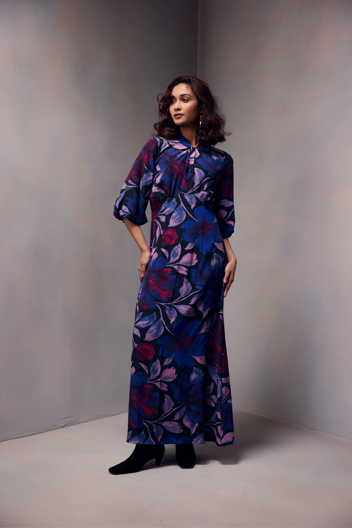 Nikita Dress Long in Printed Silk
