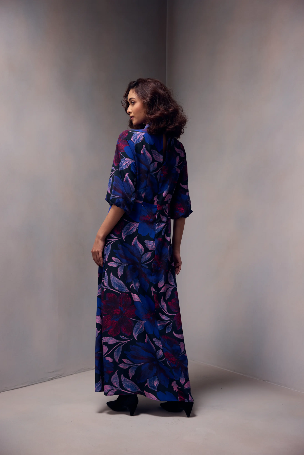 Nikita Dress Long in Printed Silk