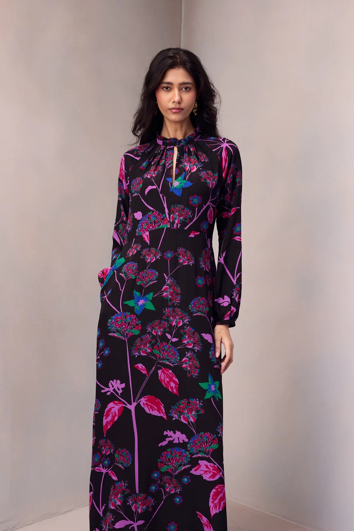Veena Dress Long In Printed Silk MiDi length