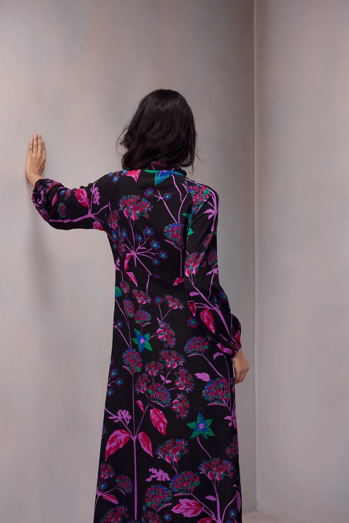 Veena Dress Long In Printed Silk MiDi length