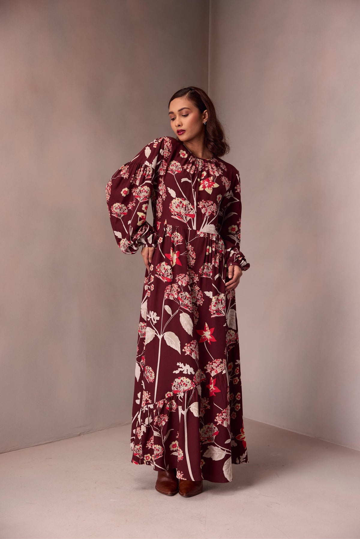 Victoria Dress Long In Printed Silk