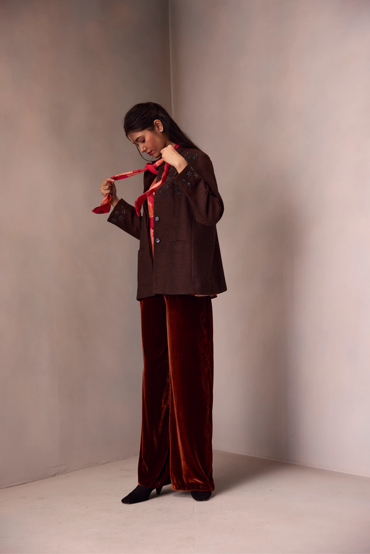Sameera Jacket In Merino Wool With Flowers Embroidery