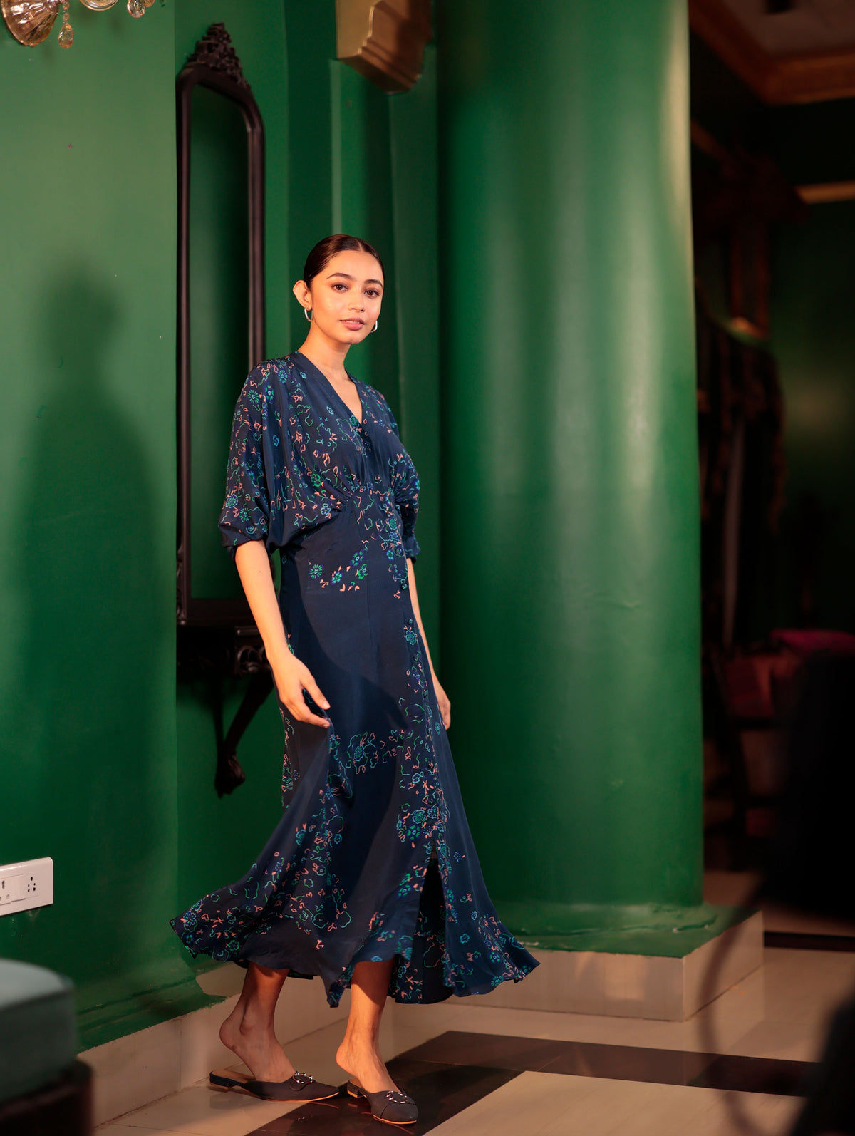 ISHA-KLEID