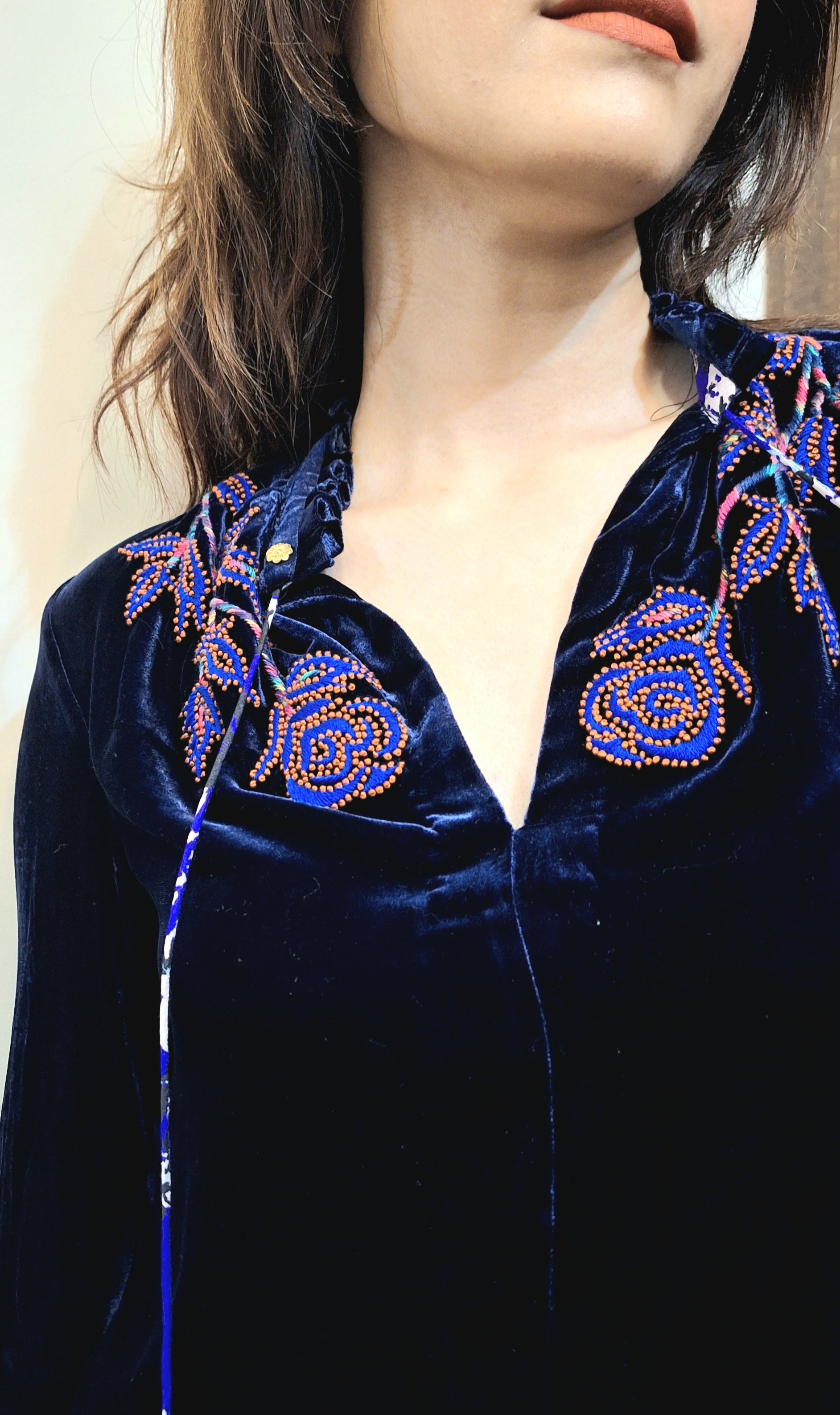 SILVIA BLOUSE WITH GLOW ROSE EMB