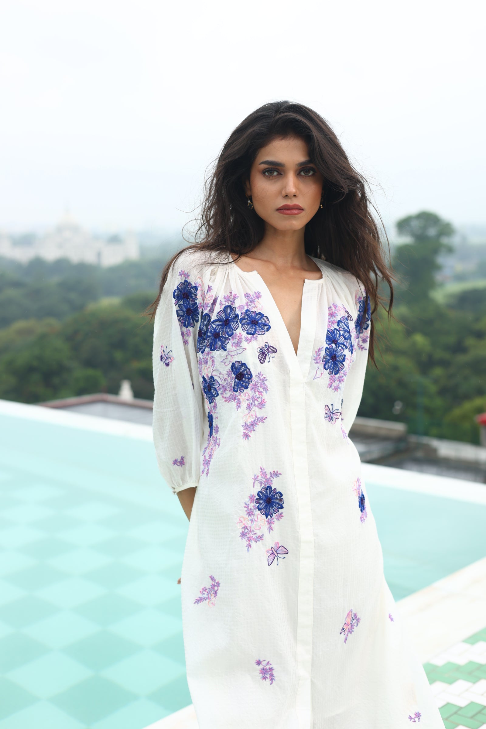 BOHO SHIRT DRESS MARIE LILY EMBROIDERED IN COTTON SILK (WHITE)