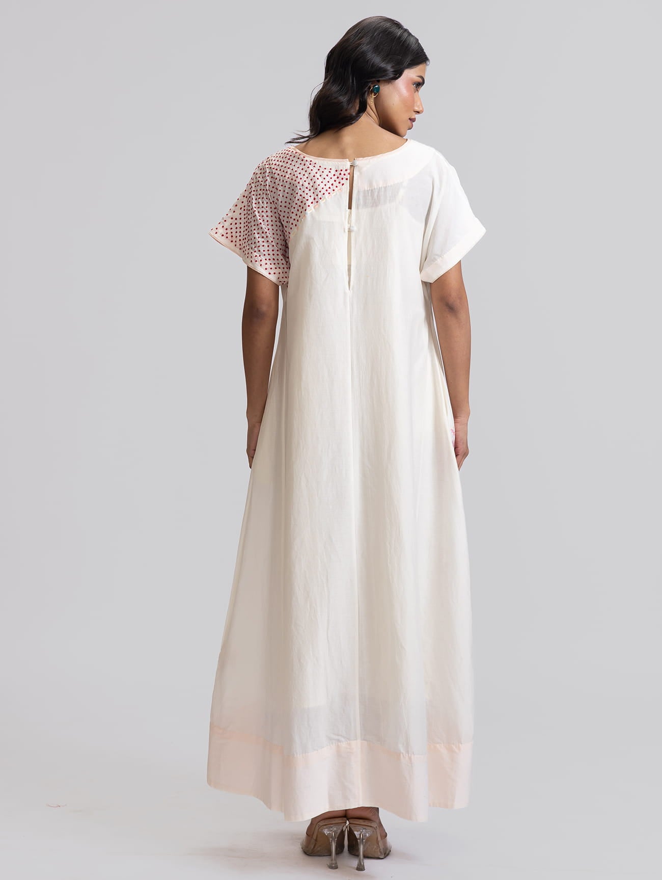 AKIRA DRESS GLOBE LILY EMBROIDERY