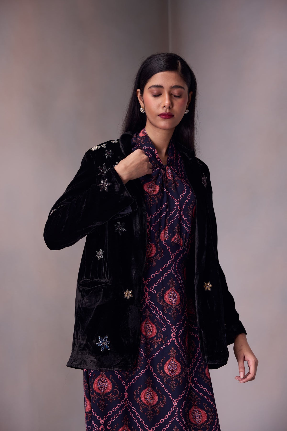Jasmine Blazer With Allover Brooches Embroidered