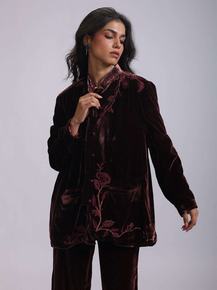 SAMEERA JACKET WITH GLOWING ROSE EMBROIDERY