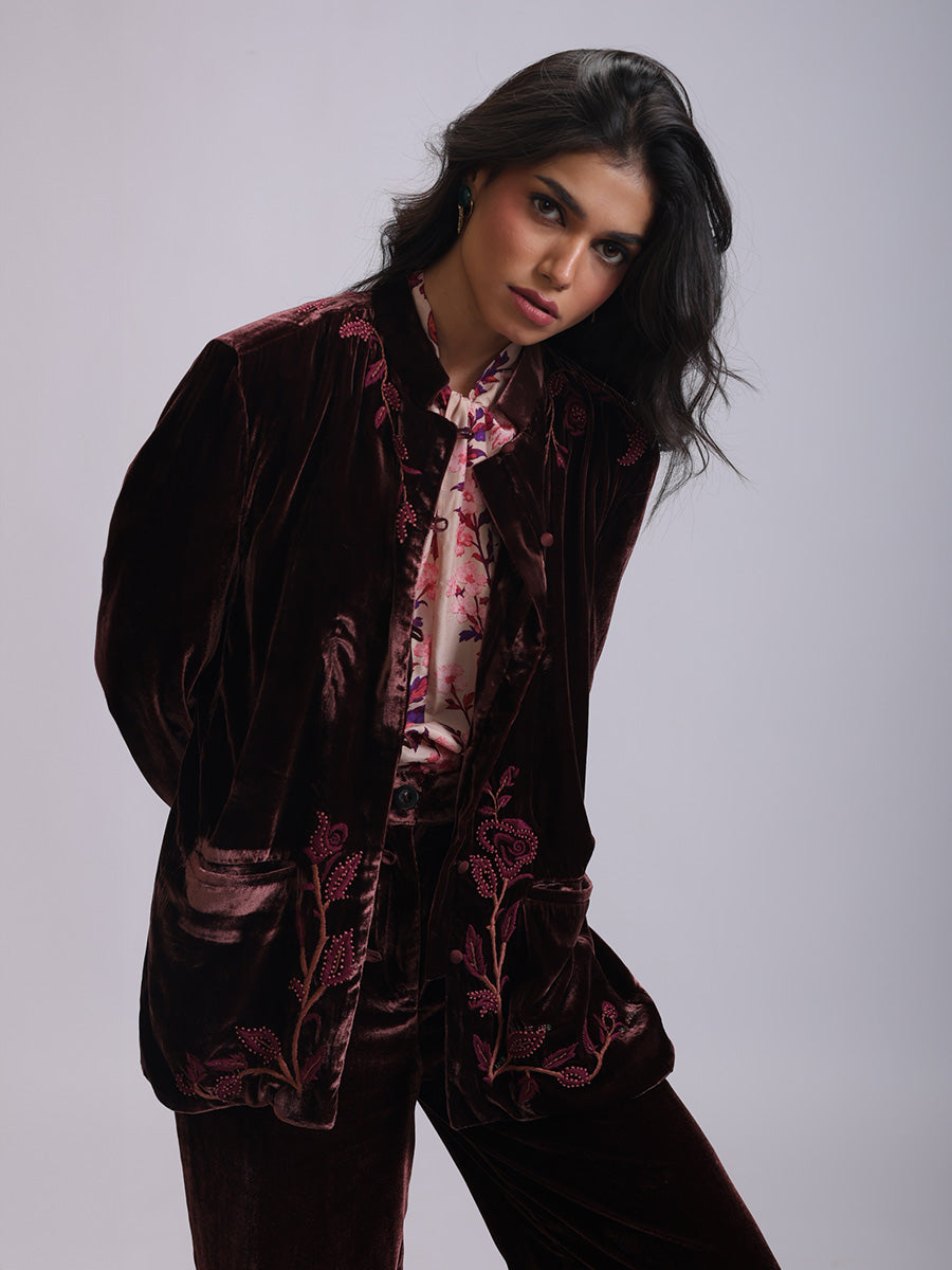 SAMEERA JACKET WITH GLOWING ROSE EMBROIDERY