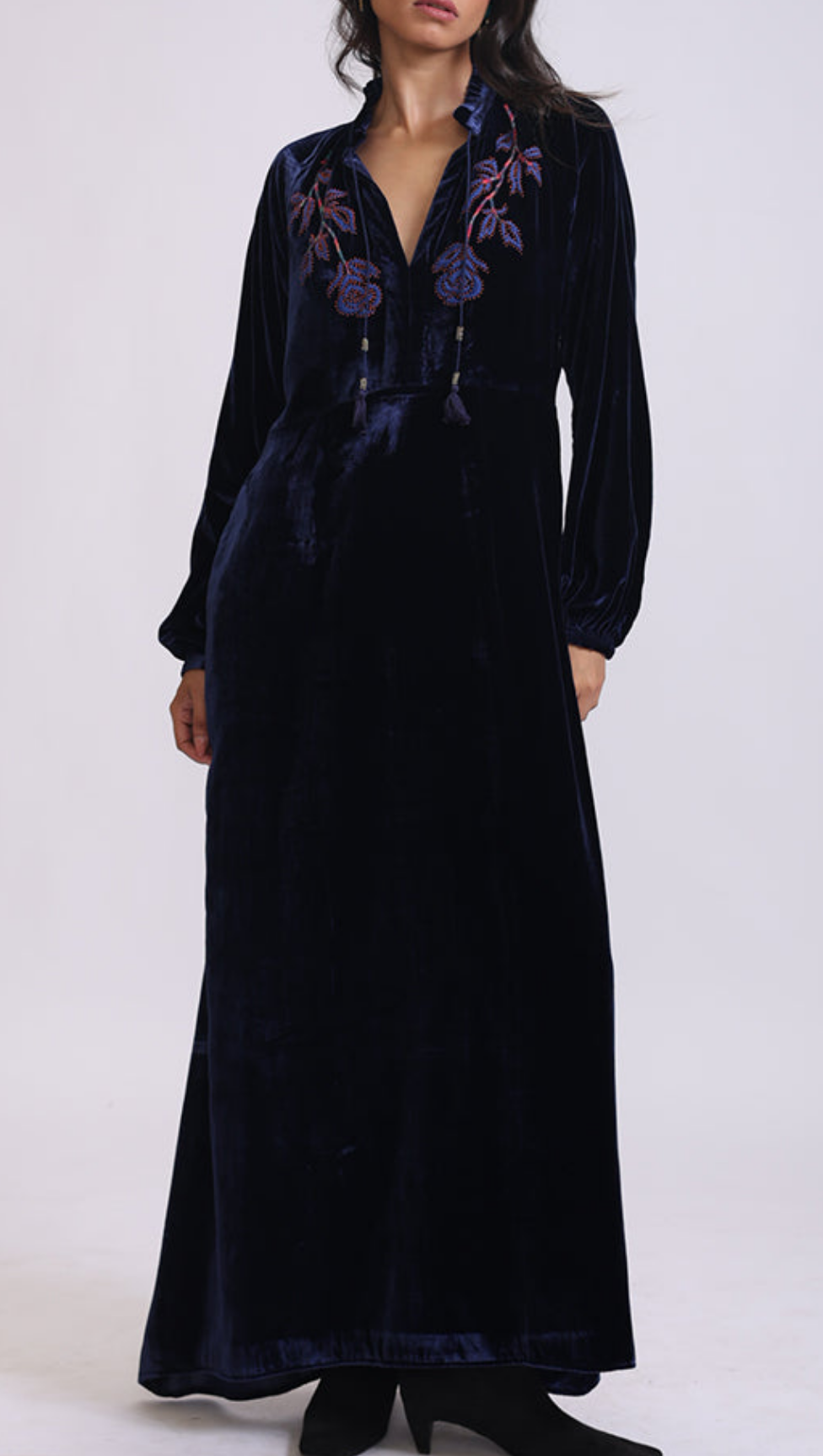 VEENA LONG DRESS WITH GLOWING ROSE EMBROIDERY