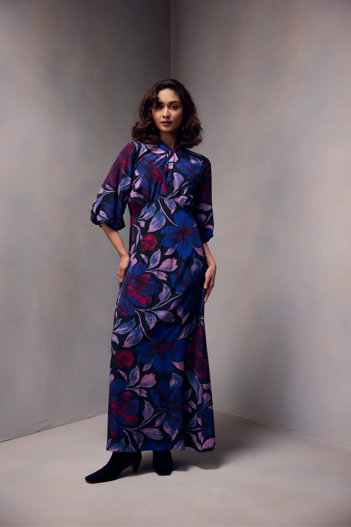 Nikita Dress Long in Printed Silk