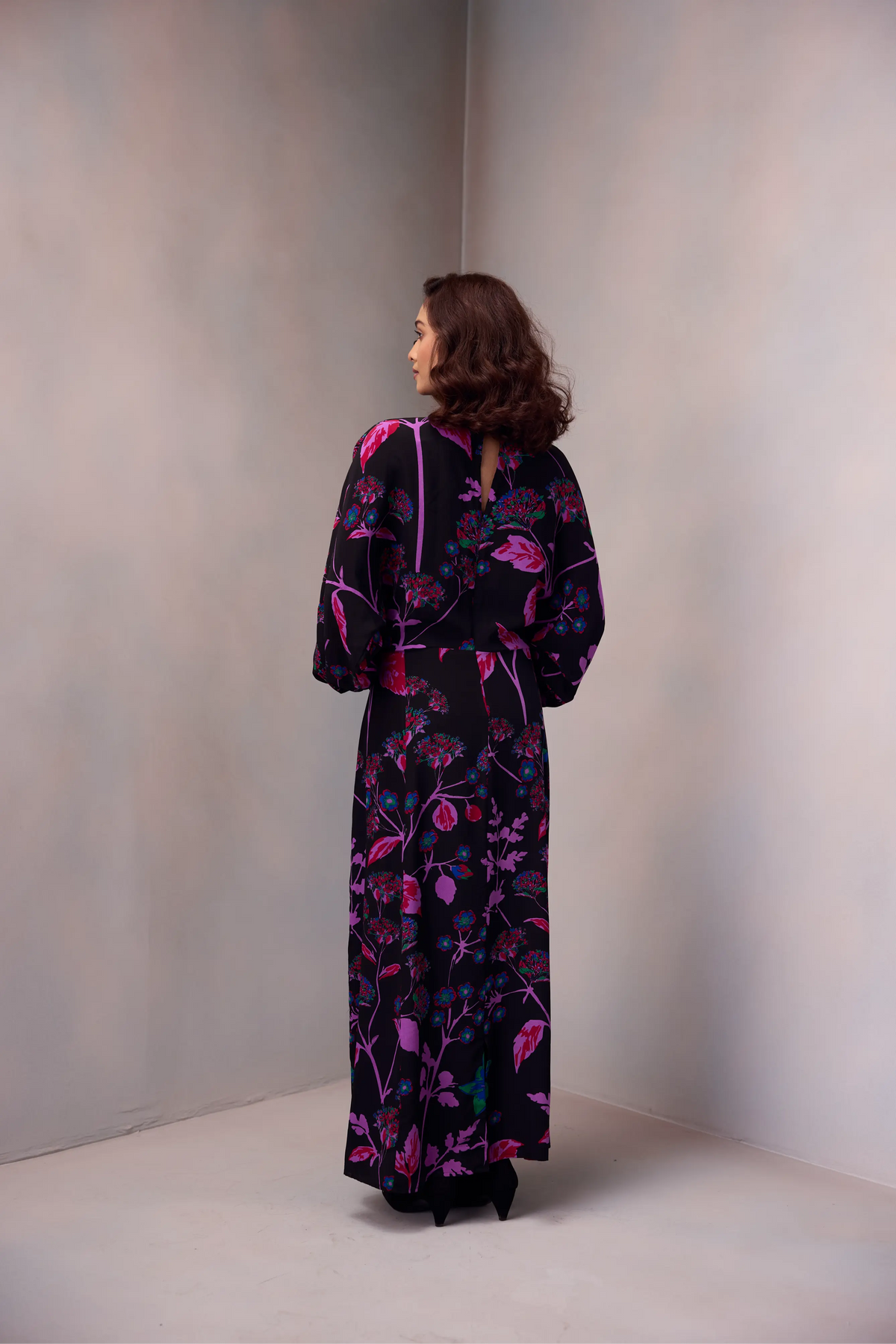 Monique Dress Long in Printed Silk