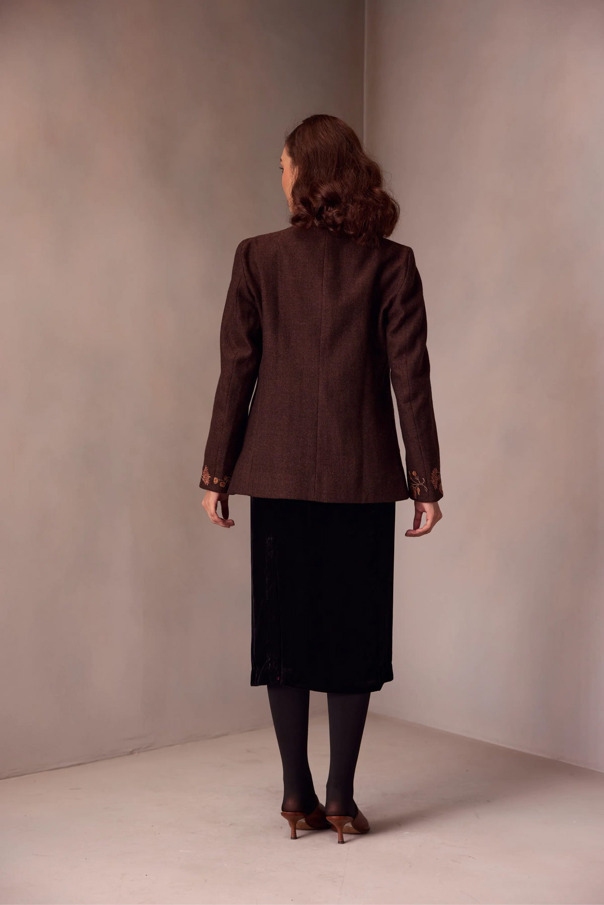 Shasha Blazer In Silk Velvet With Healing Embroidery