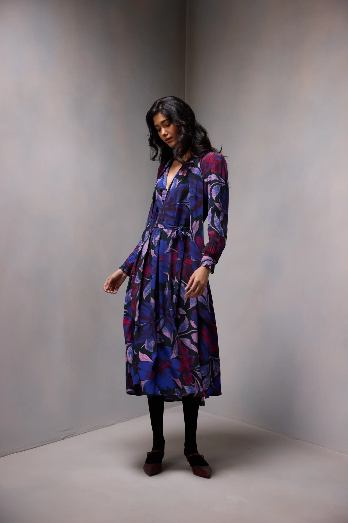 Lisa Tie Dress Printed