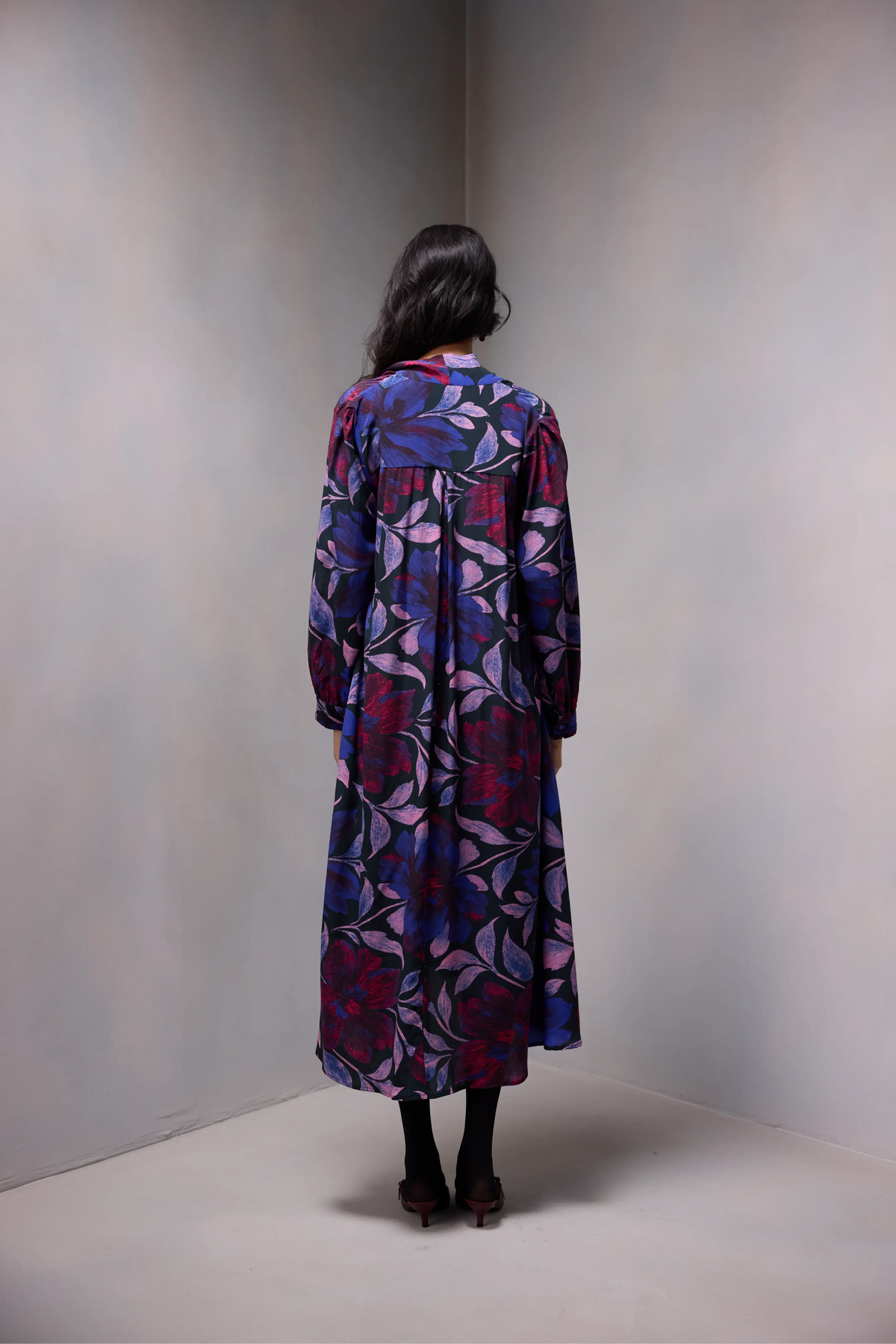 Lisa Tie Dress Printed