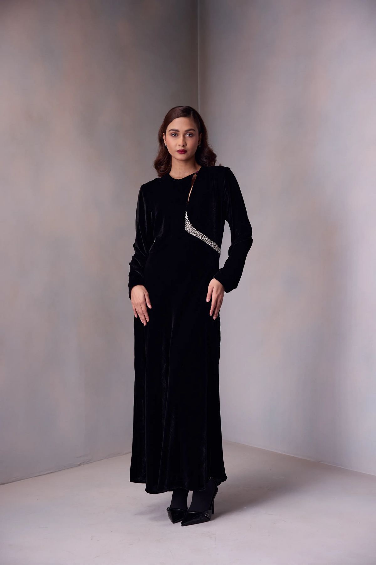 Diagonal Neck Dress Evening In Silk Velvet With Waist Embroidery