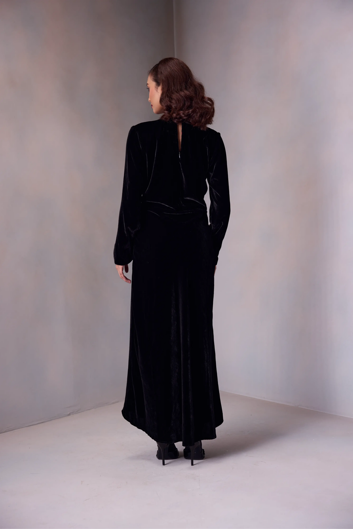 Diagonal Neck Dress Evening In Silk Velvet With Waist Embroidery