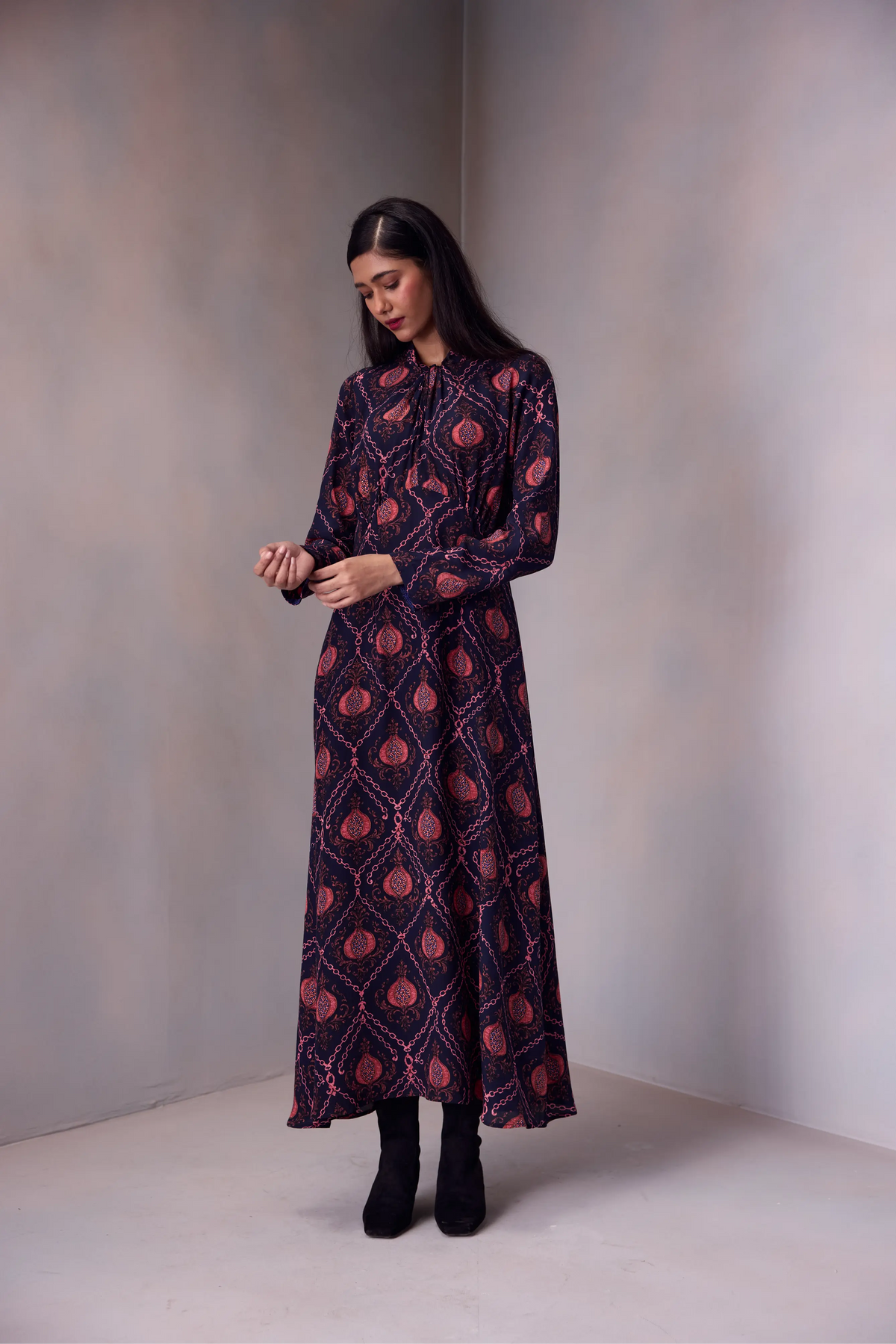 Dua Knot Dress Printed