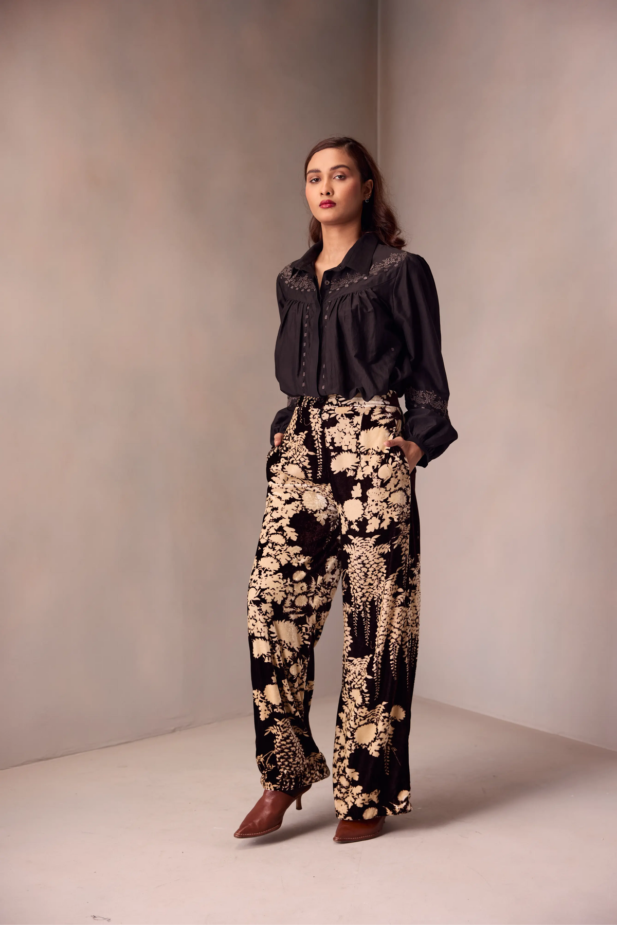 DIARA PANT IN SILK VELVET