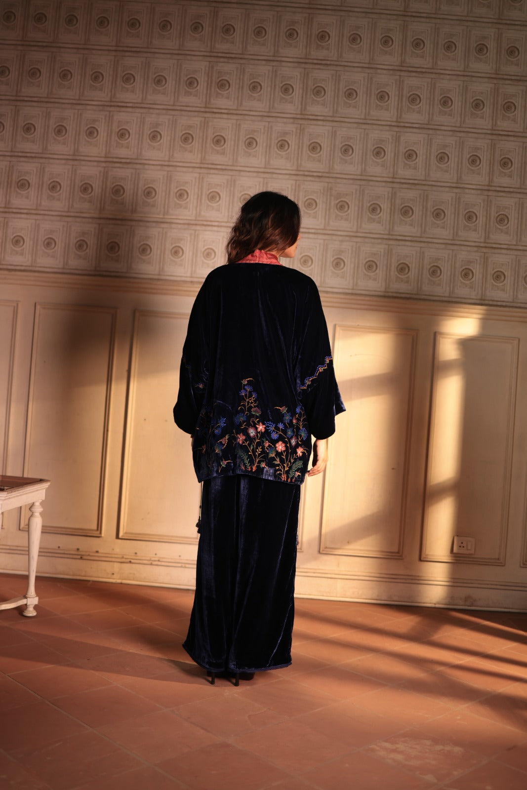 SILK VELVET KIMONO WITH PARSI EMBROIDERY)