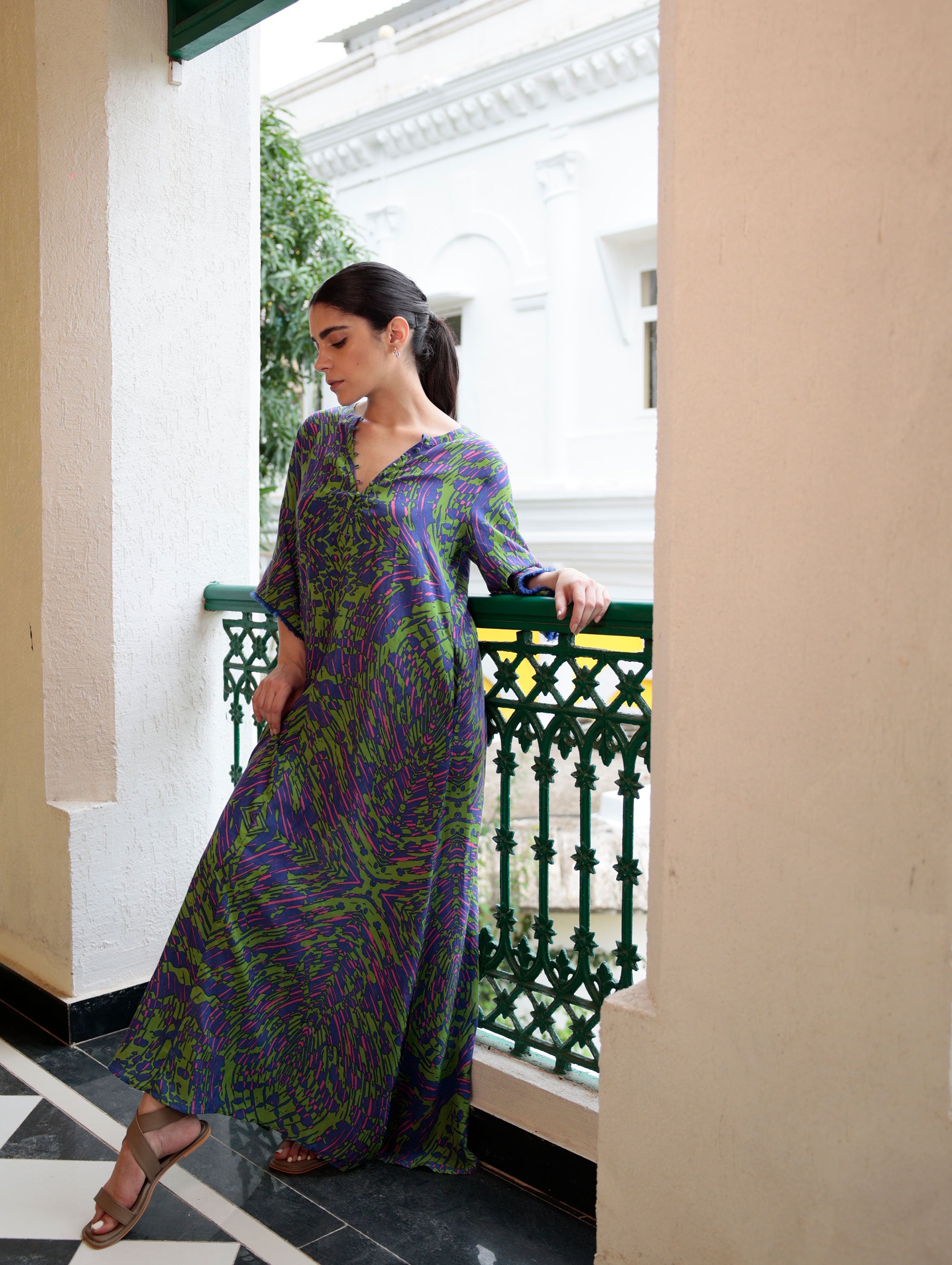 MEENA KAFTAN